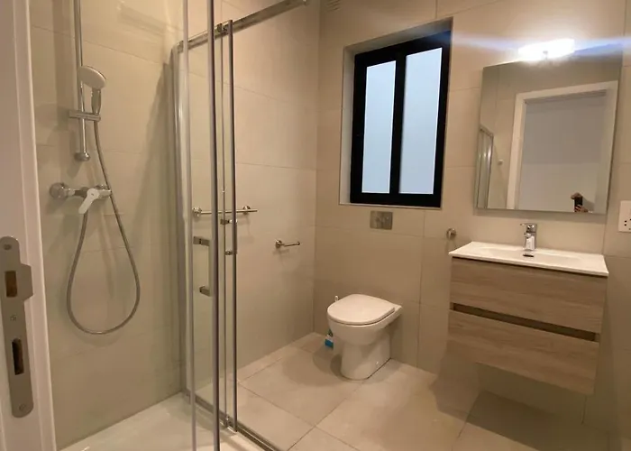 Appartement Swieqi Malaika New 1 With Courtyard Is-Swieqi